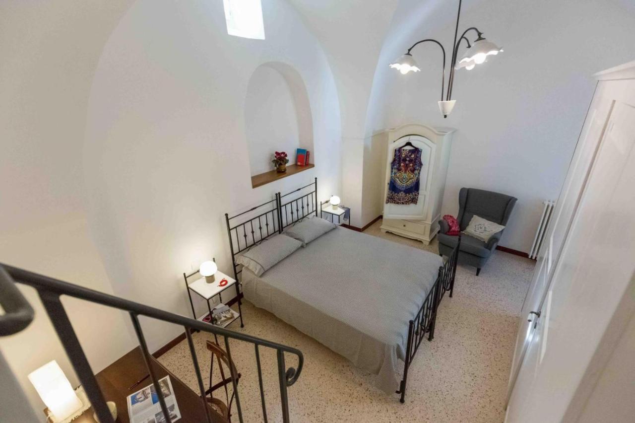 Da Concavo E Convesso Bed & Breakfast Locorotondo Exterior photo
